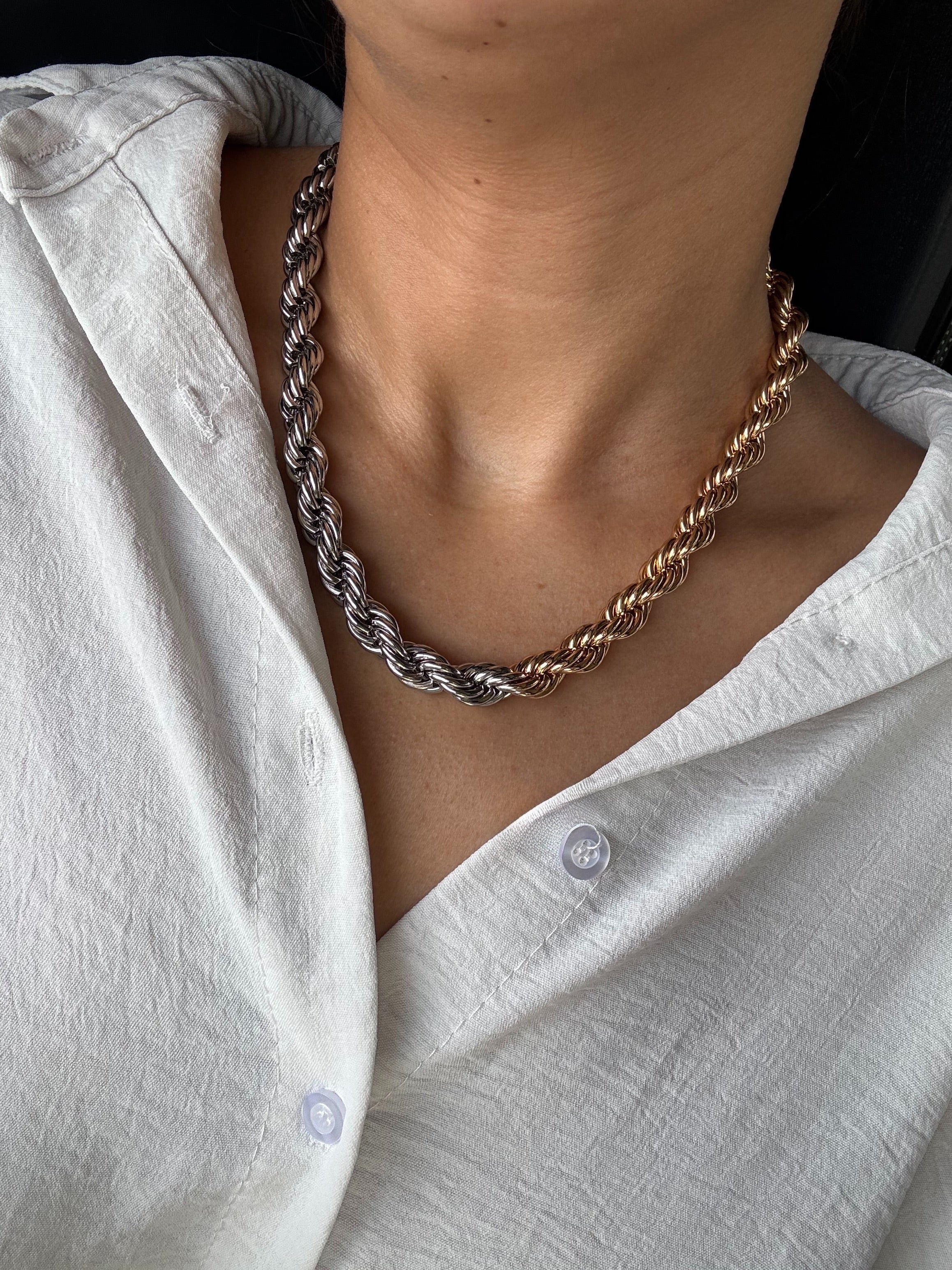 Collier bicolore